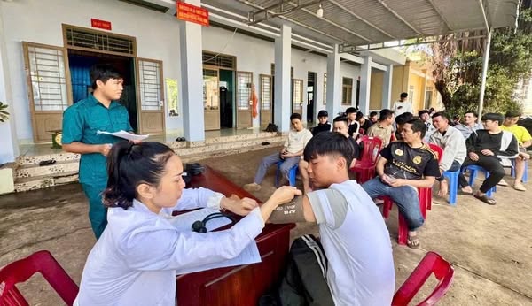 PHƯỚC BÌNH: BAN CHQS PHƯỜNG TỔ CHỨC HUY ĐỘNG, HUẤN LUYỆN LỰC LƯỢNG DỰ BỊ ĐỘNG VIÊN NĂM 2025